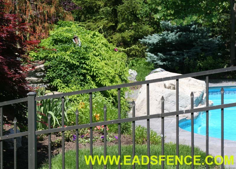 Bronze SR-3 Aluminum Pool Fence 